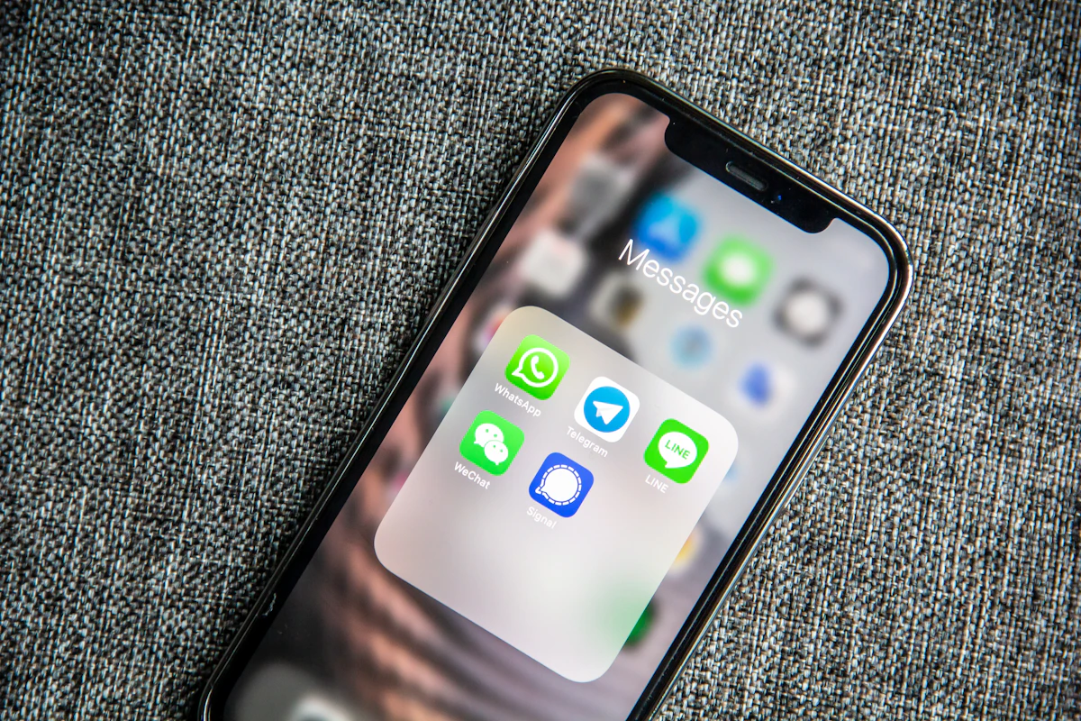 WhatsApp Business Automation: How Clinics, Law Firms, and Retailers Automate 80% of Inquiries